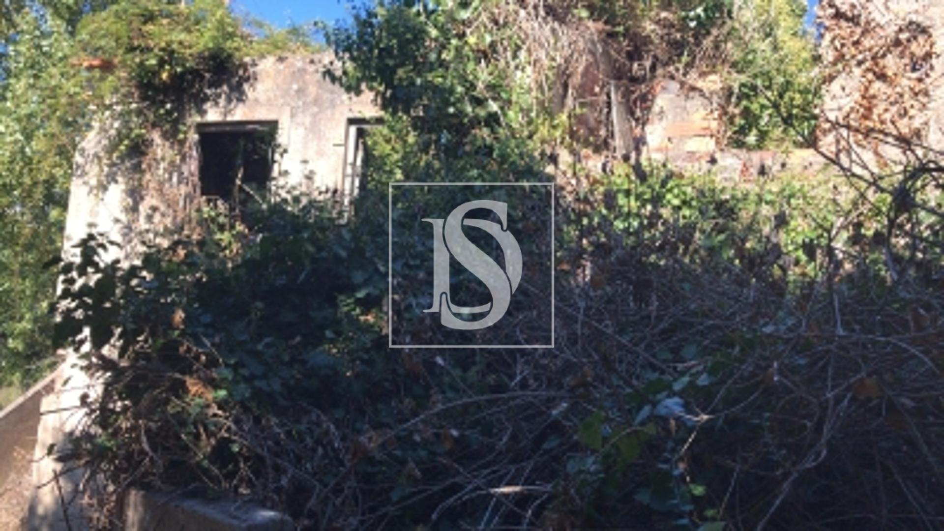 Moradia para Restaurar T2